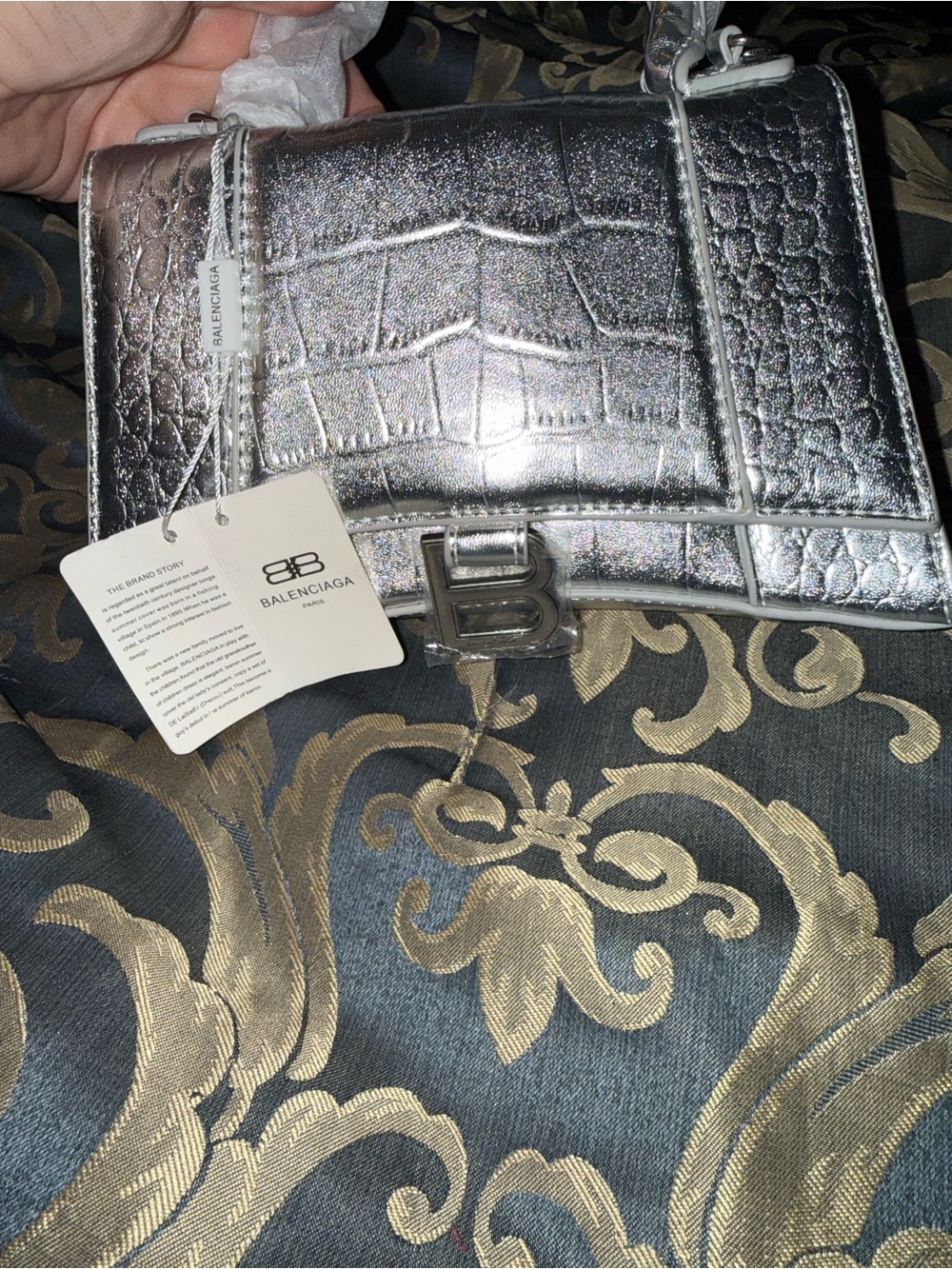 Designer Inspired Silver Croc-Embossed Top Handle Bag - Picture 2 of 9